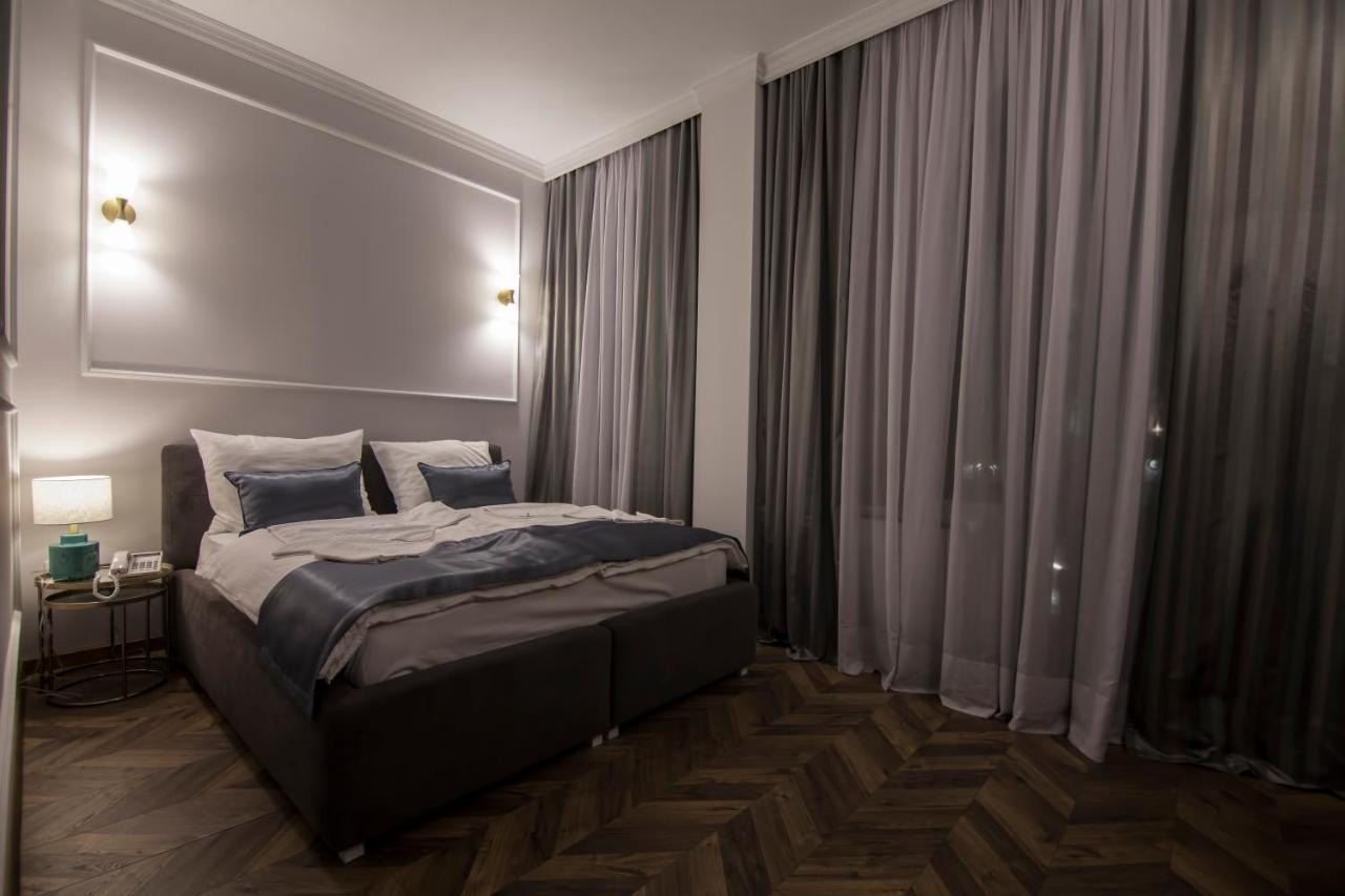 Hotel Balkan Centar 비옐리나 외부 사진