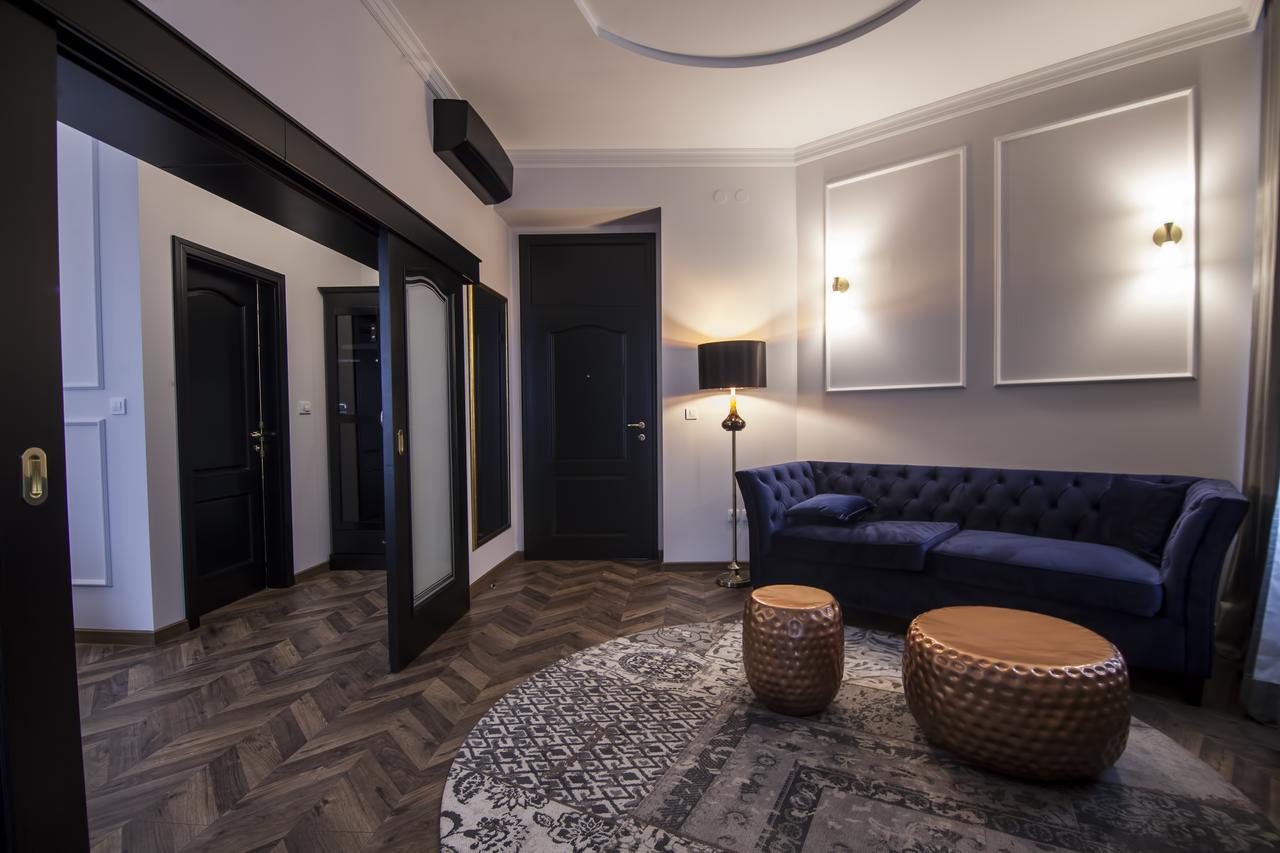 Hotel Balkan Centar 비옐리나 외부 사진